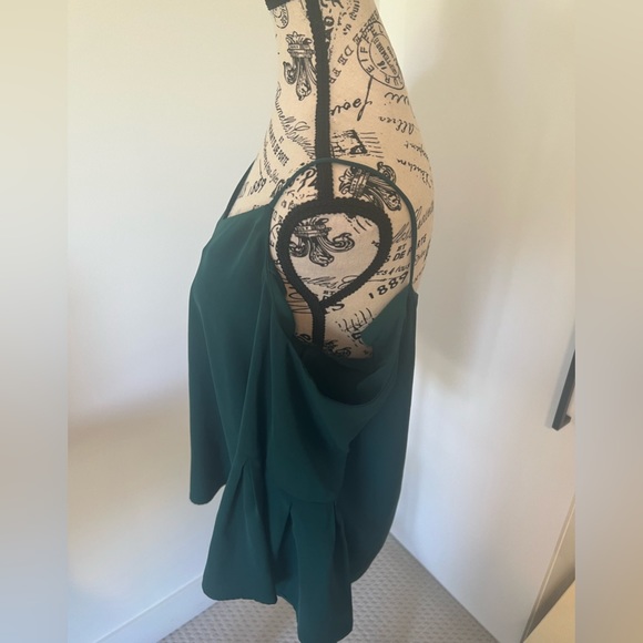 Turquoise Off the Shoulder Shirt - Picture 4 of 7